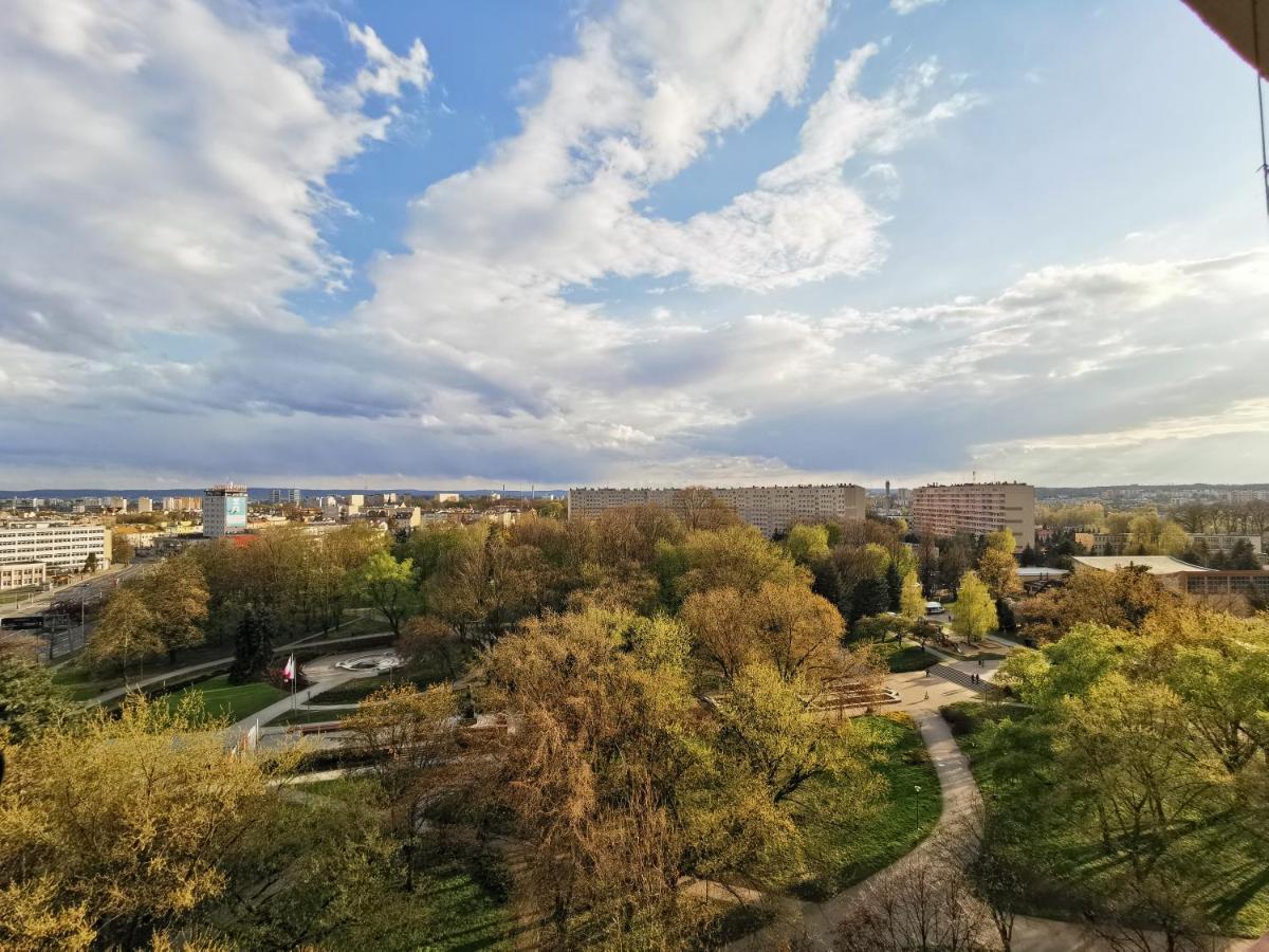 D&t Center View Rzeszow